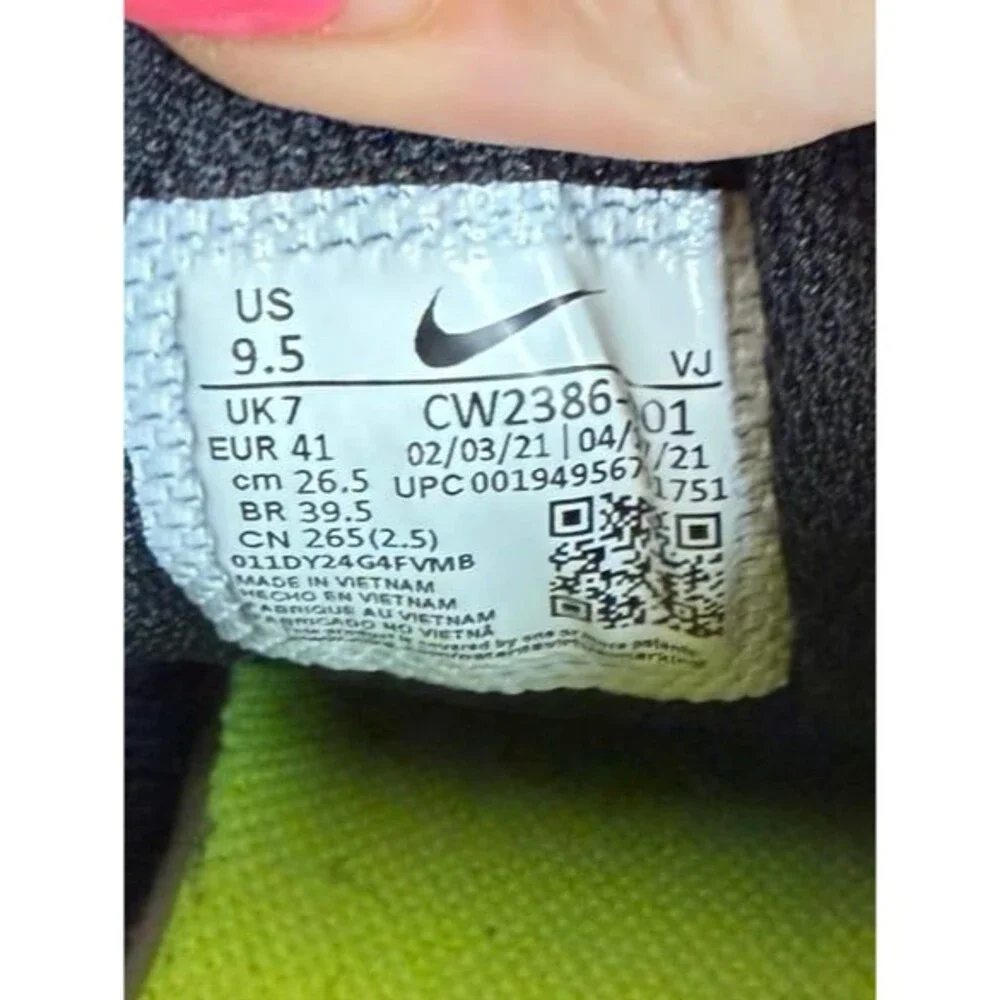 Nike Women's Crater Impact size 9.5 shoes sneakers